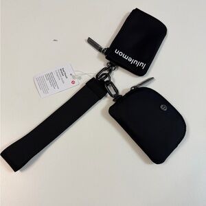 NEW NWT Lululemon Dual Pouch Wristlet Color: Black